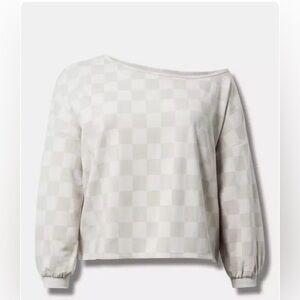 Everyday Fleece Off Shoulder Active Sweatshirt